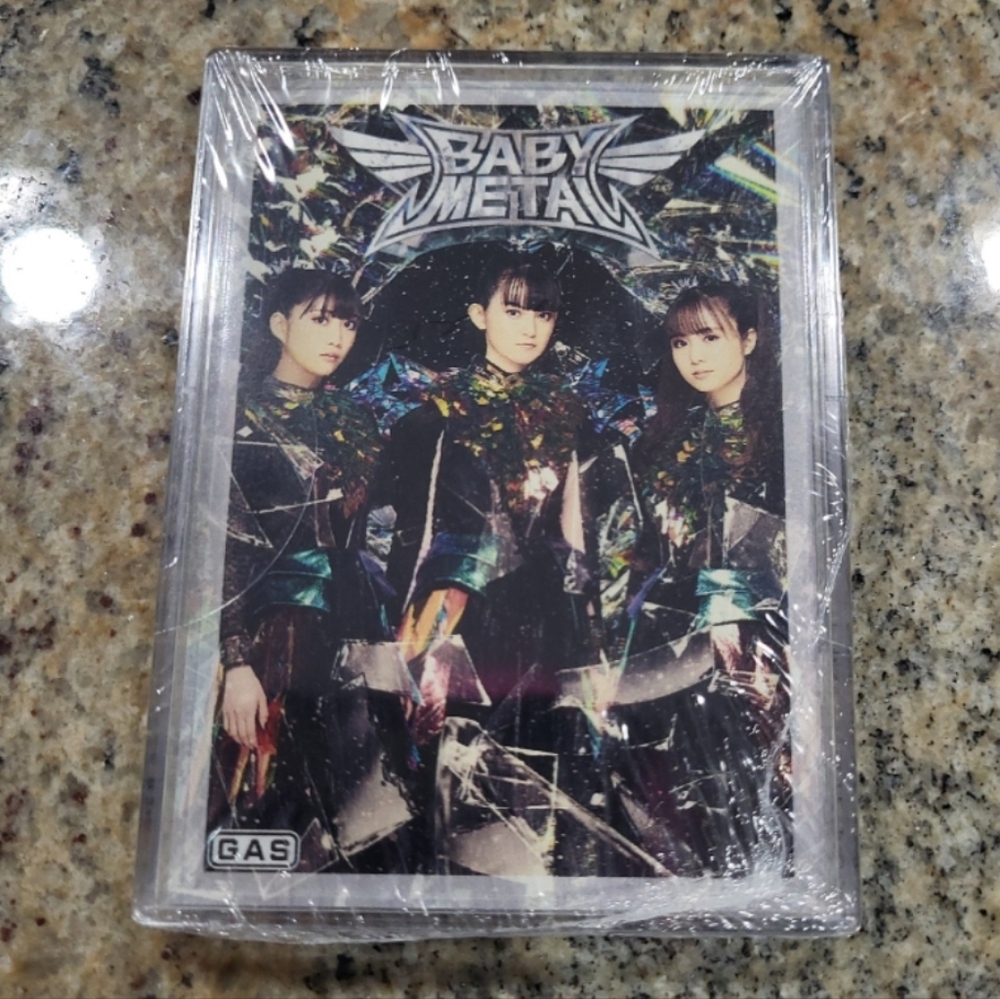 *SOLD* BABYMETAL x GAS 4-Trading Cards Set BRAND NEW SEALED
